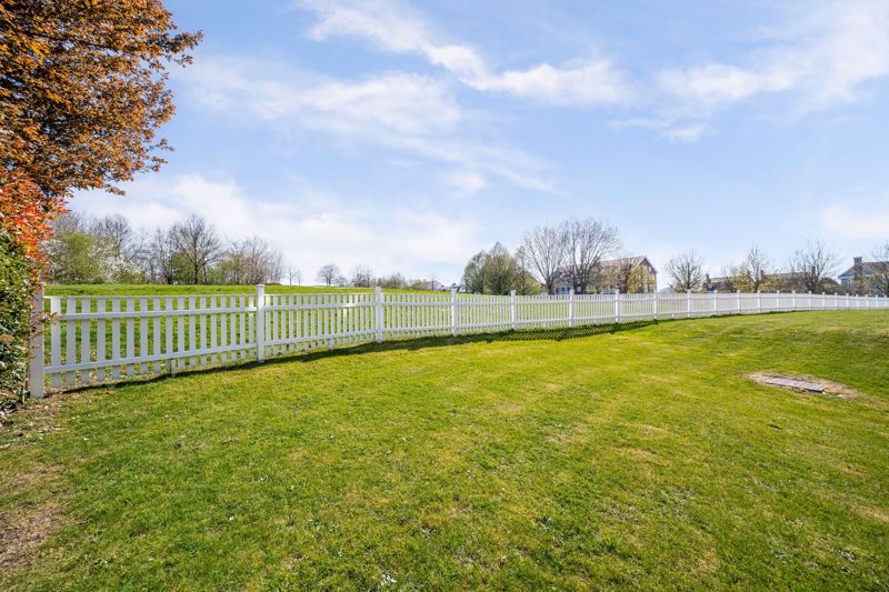 IVY GATE- click for photo gallery